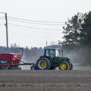 Trollas Såmaskine: En bæredygtig løsning for moderne landmænd