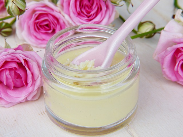 Opdag de utrolige fordele ved hyaluronsyre i kosmetikprodukter